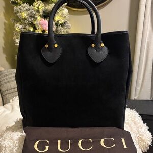 GUCCI VINTAGE Suede Handbag w/COA and Dustbag!